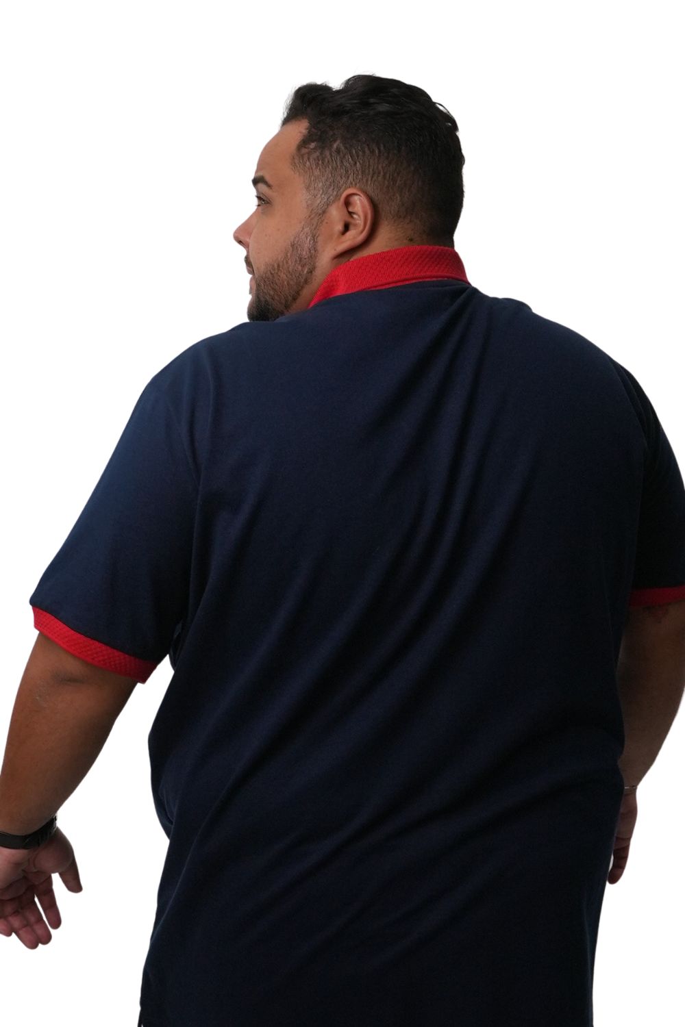 Camisa Polo Detalhe Retilíneas Plus Size